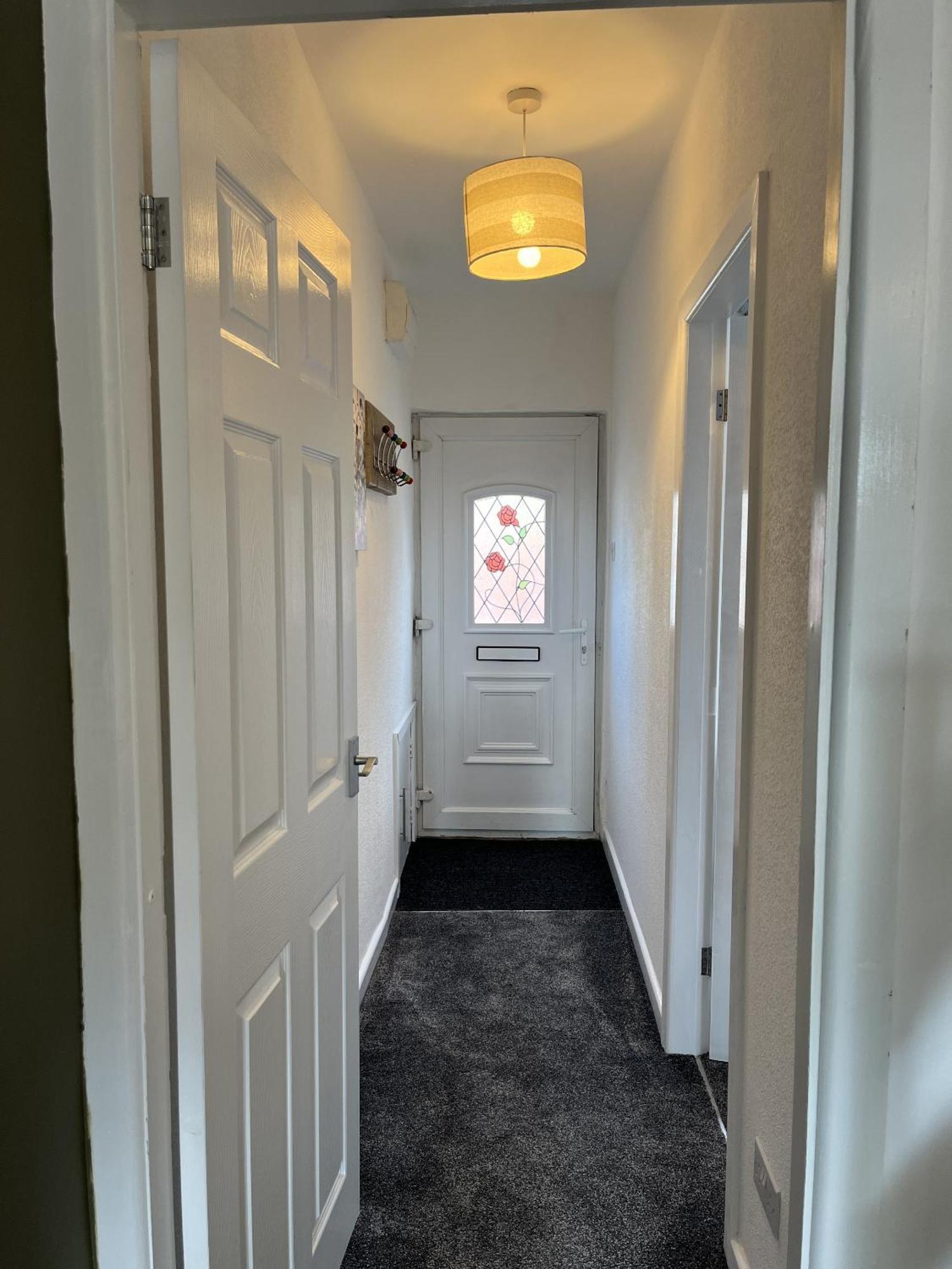 Modernised Central Wigan Townhouse Sleeps Up To 6 מראה חיצוני תמונה